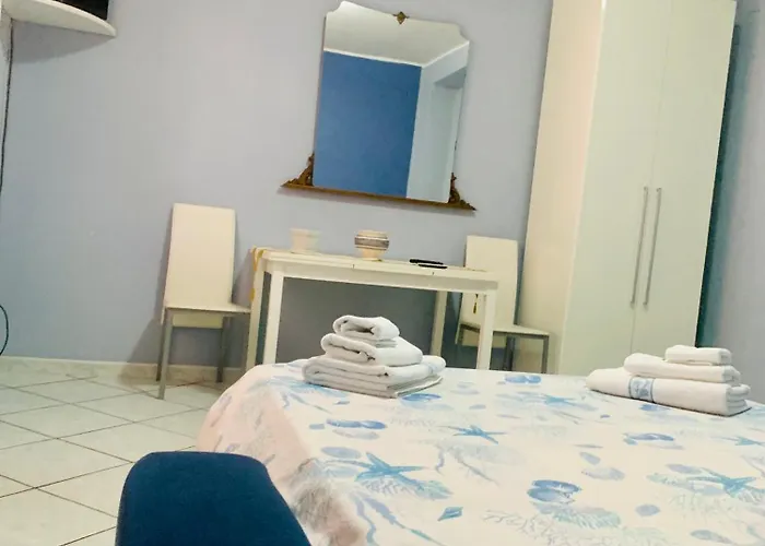 ベッド・アンド・ブレックファスト Il Geraneo アグローポリ